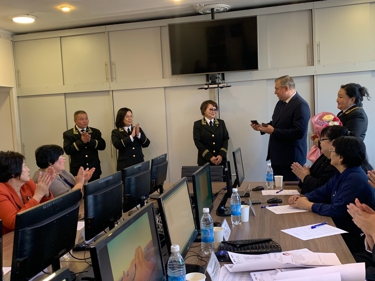 В Туве вручены удостоверения назначенным председателям судов