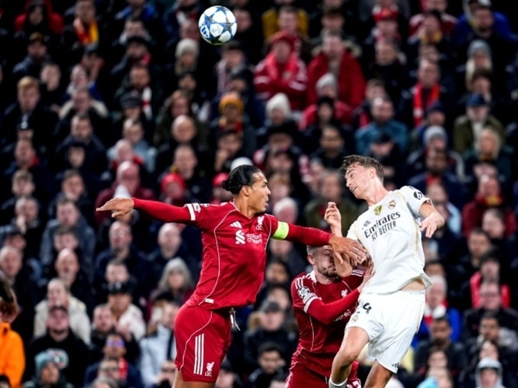 El Real Madrid cedió sus primeros puntos en la Liga de Campeones tras perder contra el Liverpool.