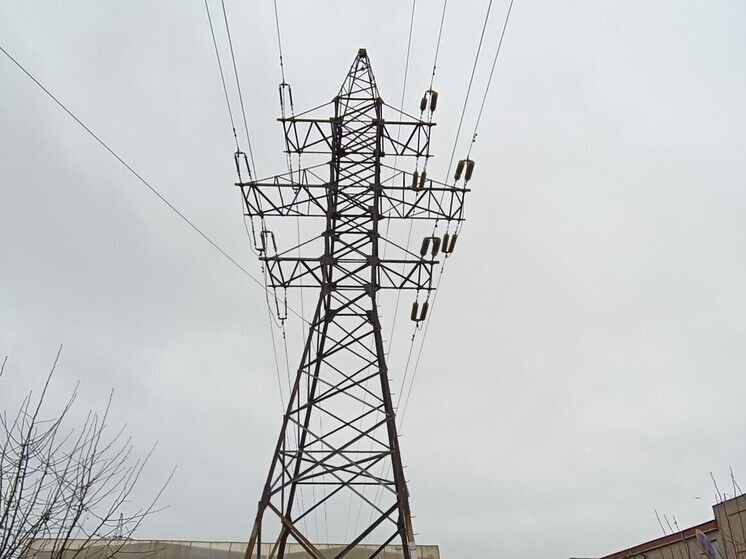 Несколько поселков под Екатеринбургом остались без воды, света и отопления