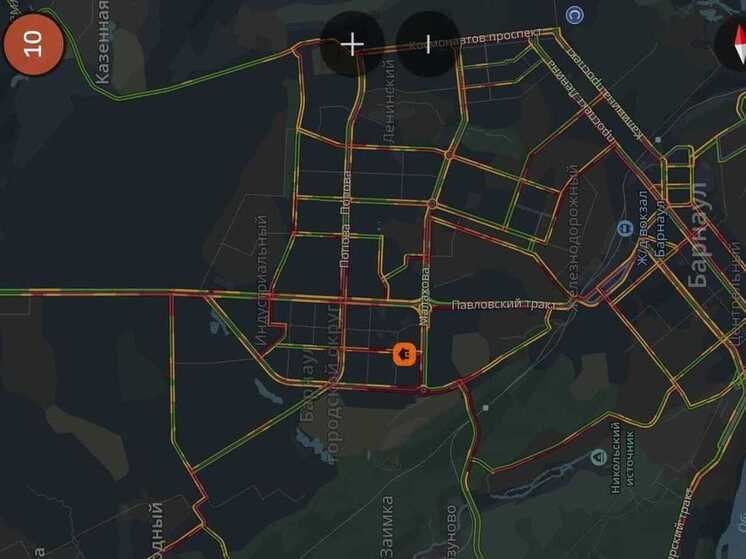 Максимальные 10 баллов: пробки сковали Барнаул утром 5 ноября