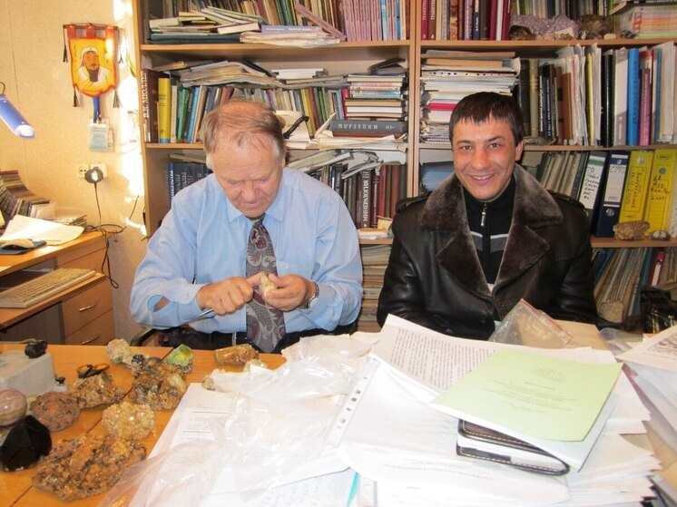 Коллекционер камней из поселка Забайкалья отправился снайпером на СВО