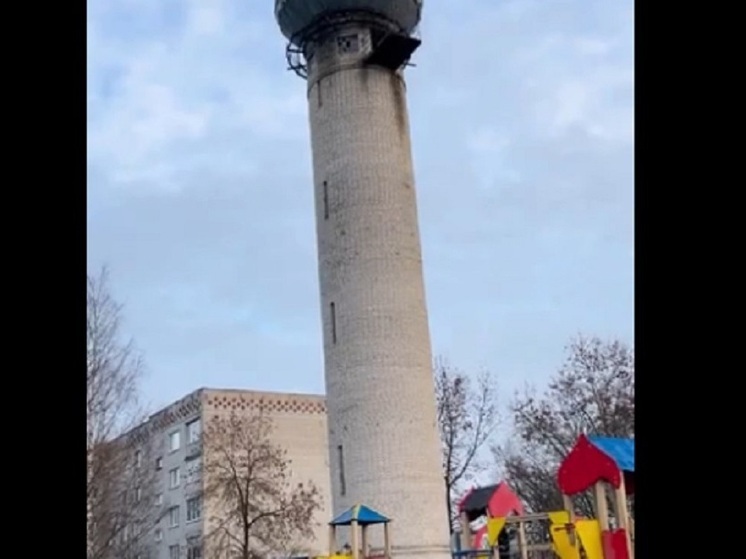 В поселке Карелии появилась своя версия Пизанской башни