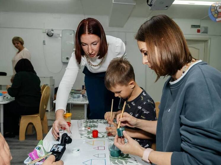 Собственной методикой развития речи у малышей делятся с коллегами из ДНР логопеды Ноябрьска