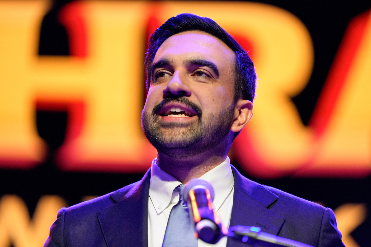 Впервые мэром Нью-Йорка избран мигрант-мусульманин Зохран Мамдани