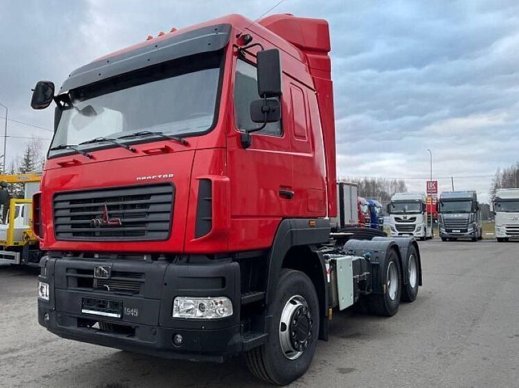 «Вятавтодор» усиливает дорожные службы Кировской области перед сезоном