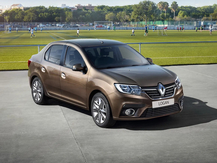 Грозит исчезновением: на рынке РФ перестали покупать авто марки Renault