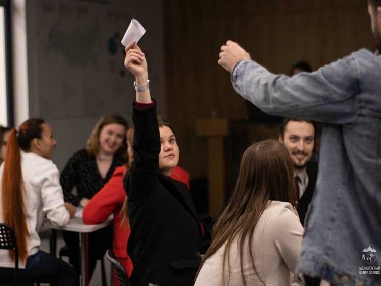 Псковский городской молодёжный центр приглашает на литературную викторину