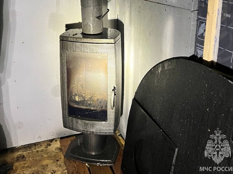 В праздничный день в Ивановской области горело два дома