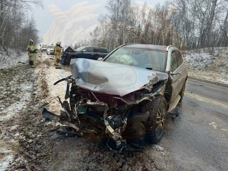 На трассе в Татарстане погибла женщина в массовой аварии