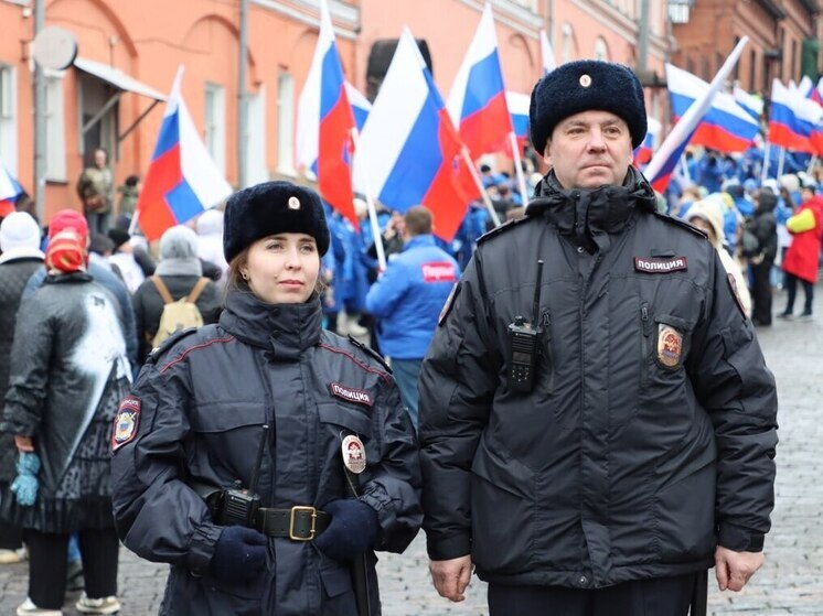 В День народного единства безопасность 577 тысяч граждан обеспечили полицейские