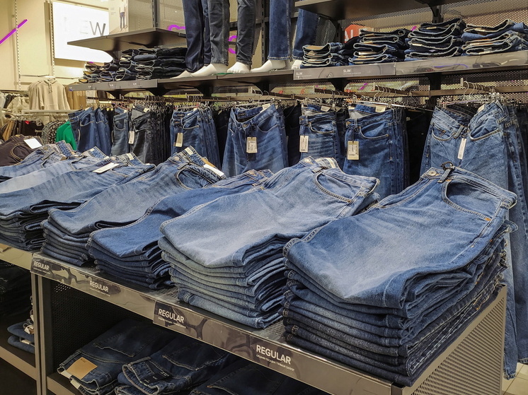 В Омске закрывается бутик одежды Corner