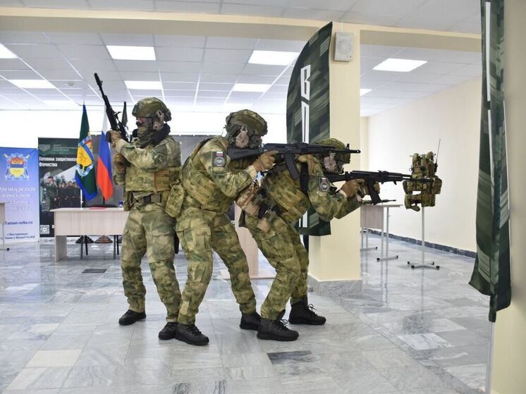 Курсанты центров «Воин» Чечни и ДНР провели акцию в поддержку участников СВО