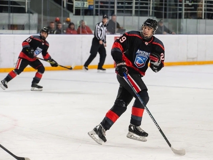 ХК «Арктика» на домашнем льду проверит, насколько крепок московский «Буран»