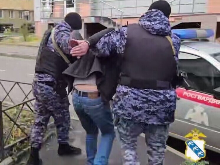 В Курске задержали клиента парикмахерской, угрожавшего пистолетом мастеру