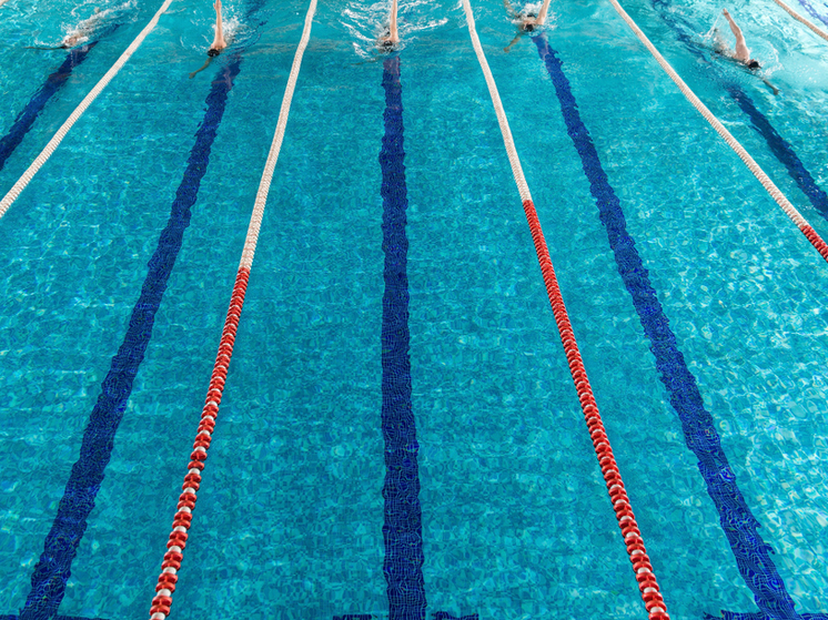 Тамбовщина делает ставку на плавание: к 2030 году каждый сотый житель будет покорять дорожки бассейна