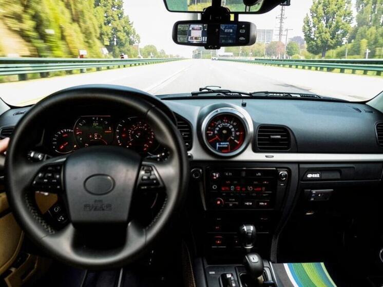 Уроженец Гергебиля выиграл автомобиль в розыгрыше сети магазинов