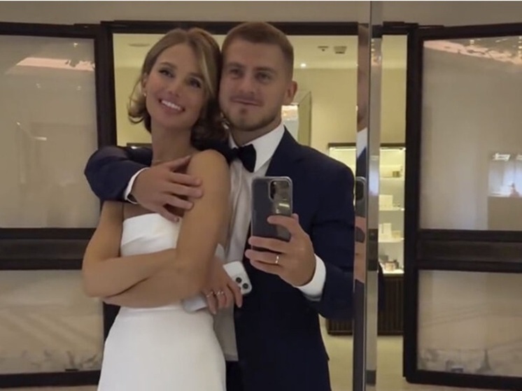 Певицу Алексу оштрафовали на миллион рублей