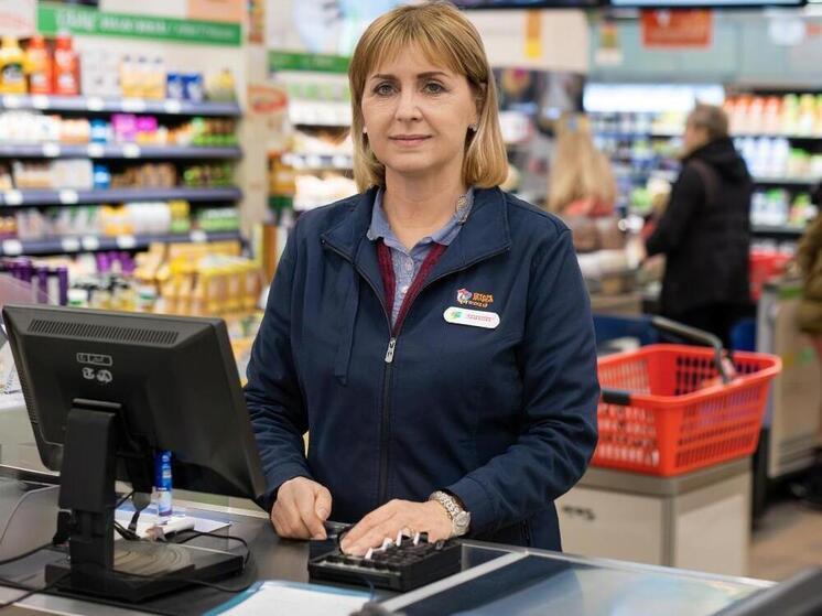 Тревожный звонок из Пскова: как распознать фальшивую купюру и что делать, если вы ее обнаружили