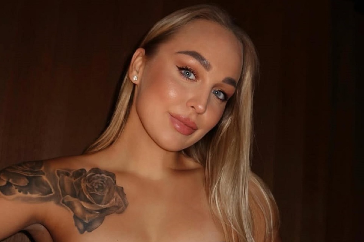 27-летняя пловчиха задела больную тему