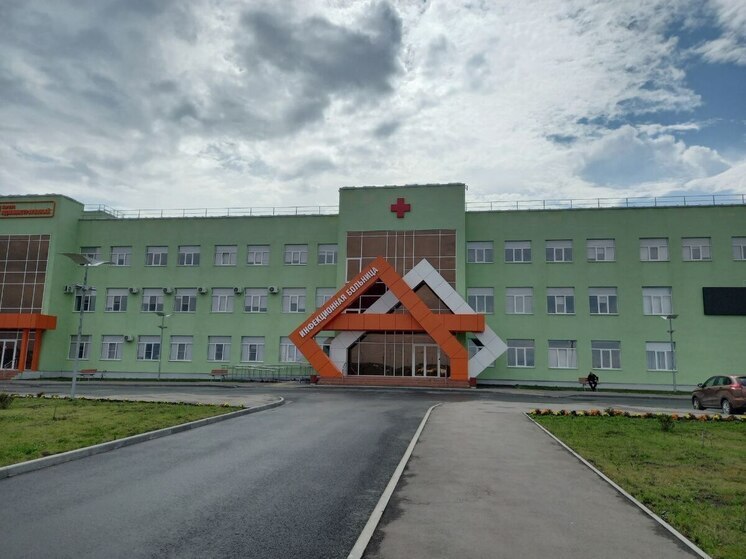 В Саратовской области планируют повысить зарплаты врачей и медсестер