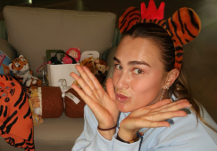 «Битве полов» быть, Соболенко и Кириос сразятся друг с другом: фото теннисистов