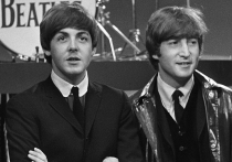 Более сорока четырех лет спустя после трагической гибели Джона Леннона сэр Пол Маккартни впервые подробно рассказал о своём последнем телефонном разговоре с легендарным соавтором по The Beatles