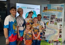 В Семейном городке деревни Райсеменовское живет человек, чья семья — это настоящая вселенная, наполненная творчеством, историей и безграничной любовью