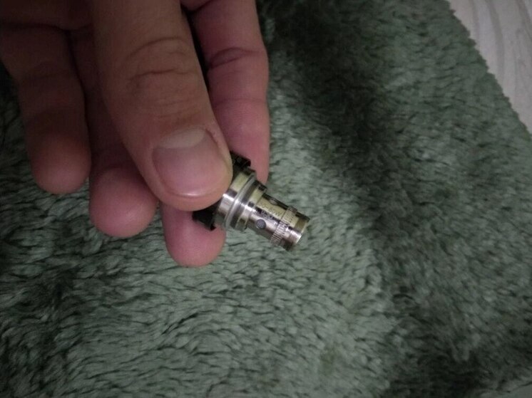 В Саратове торговали сигаретами рядом с детским садом