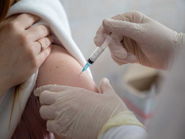 В Тверской области продолжается вакцинация от гриппа