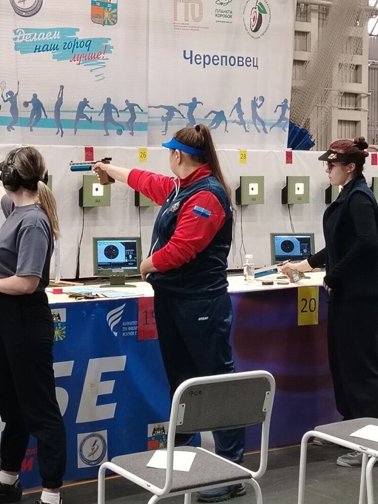 Спортсменки из Луганска показали высокие результаты на Кубке России по стрельбе в Череповце