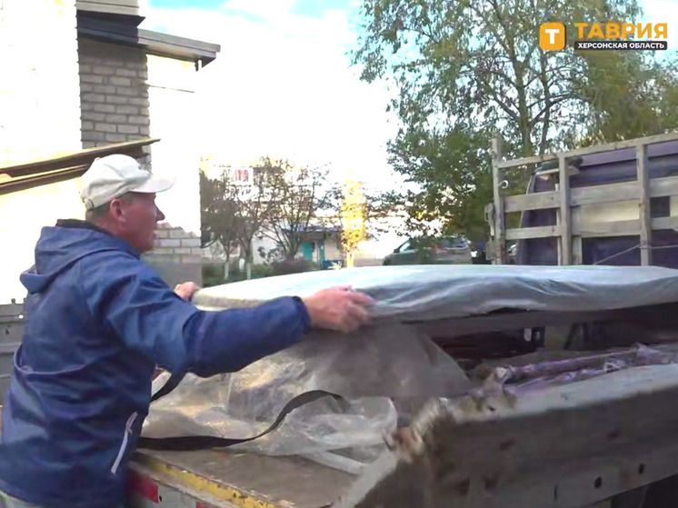 В Херсонской области отцу участника СВО передали медицинскую кровать