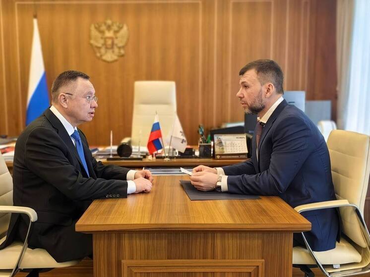Минстрой России и руководство ДНР обсудили восстановление инфраструктуры и водоснабжения Республики