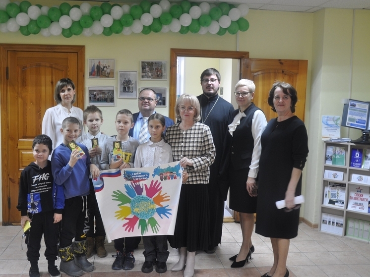 В Радужном открылся новый семейный МФЦ