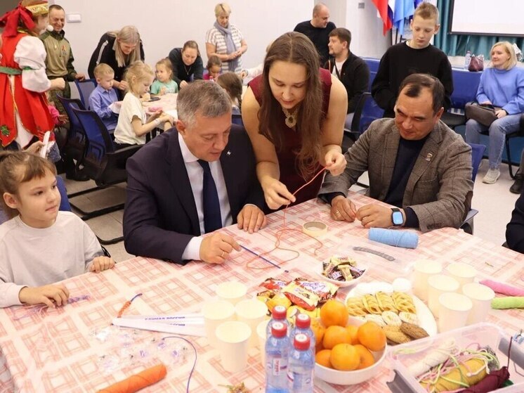 Мастер-классы для детей участников СВО прошли в Иркутске