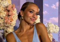 Выступавшие в танцах на льду российские фигуристы Виктория Синицина и Никита Кацалапов стали гостями мероприятия, организованного для спортсменов. Популярная пара появилась на публике в стильных образах.