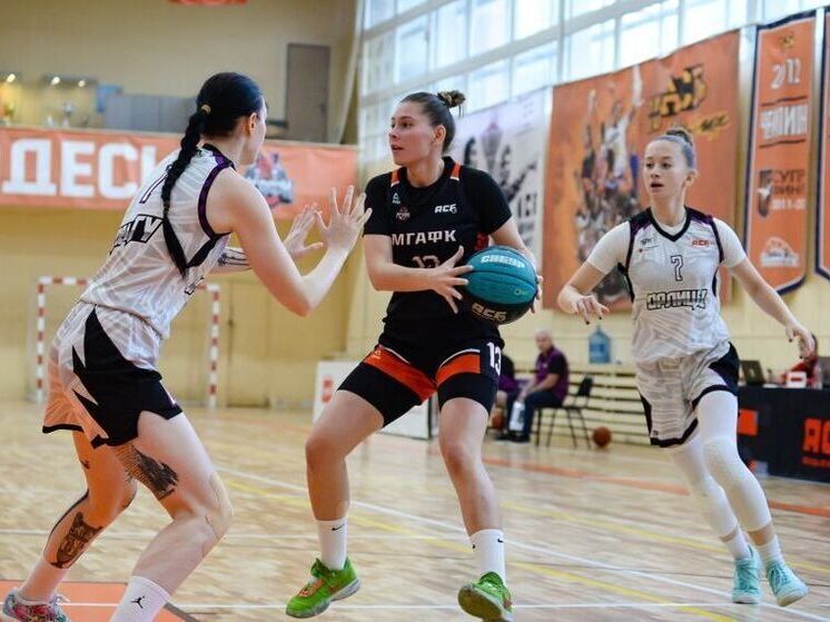 Орловские баскетболистки одержали две победы на выезде