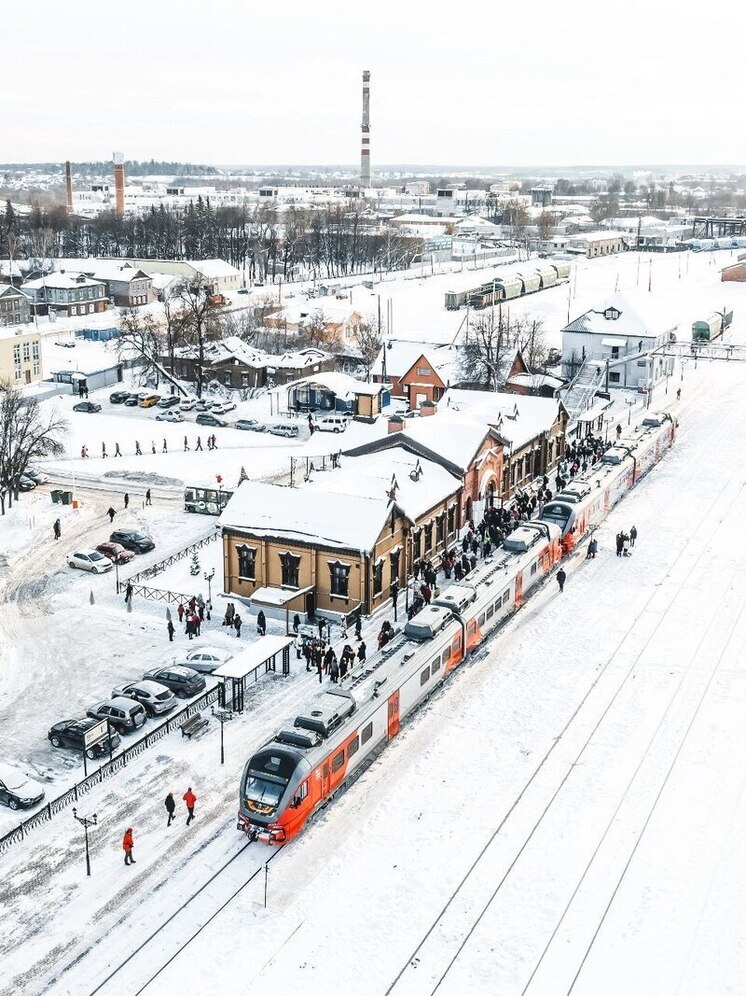 Ярославские железнодорожники накануне зимы утеплили вагоны и вокзалы