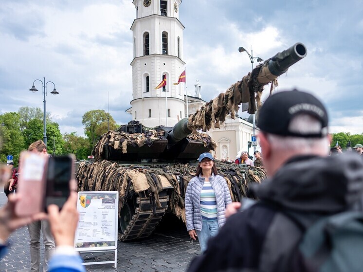 НАТО формирует у границы России мощную танковую бригаду с самой современной бронетехникой