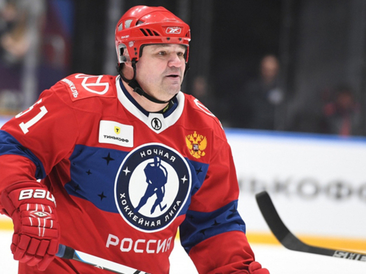 В Билибино началась подготовка к шестому окружному турниру по хоккею «Северная шайба» (6+)