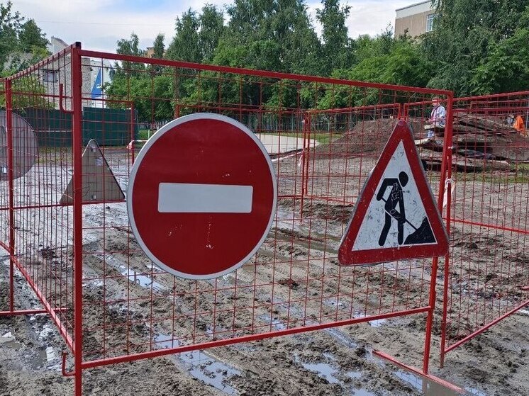 В Барнауле перекрыли участок проспекта Ленина из-за повреждения водопровода