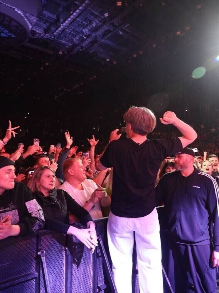 Суд снял штраф с организаторов концерта «Ленинграда» в Новосибирске