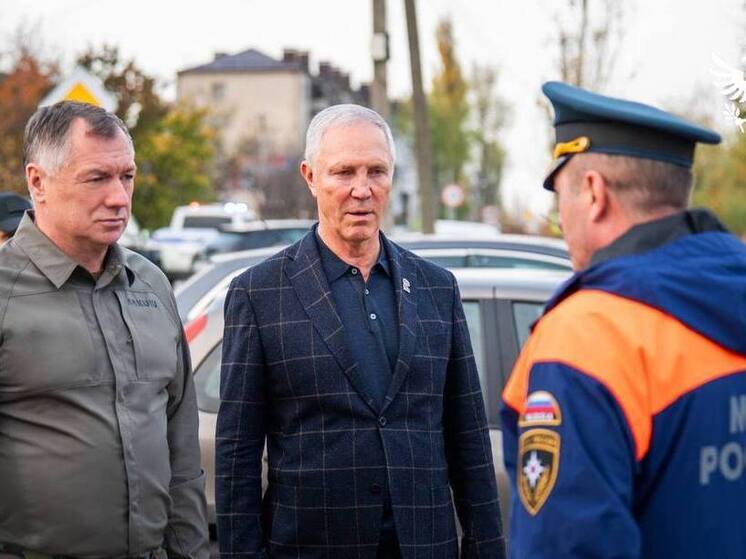 Хуснуллин проинспектировал ход восстановления здания МЧС РФ по Херсонской области