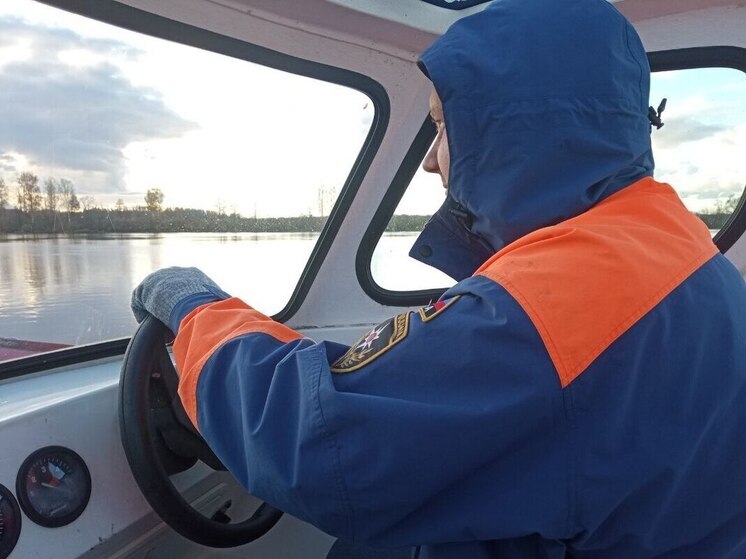 Навигация на водоемах Ленобласти закроется 15 ноября