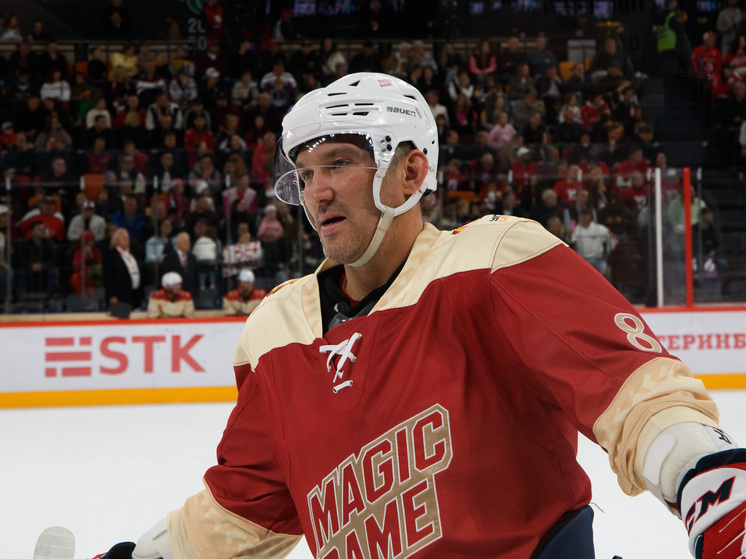 «Талант своего поколения»: Леонсис поздравил Овечкина с 900-й шайбой