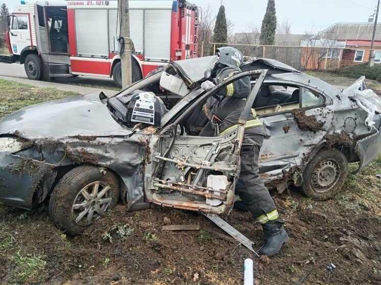 Под Воронежем, въехав в газовую трубу, погиб водитель