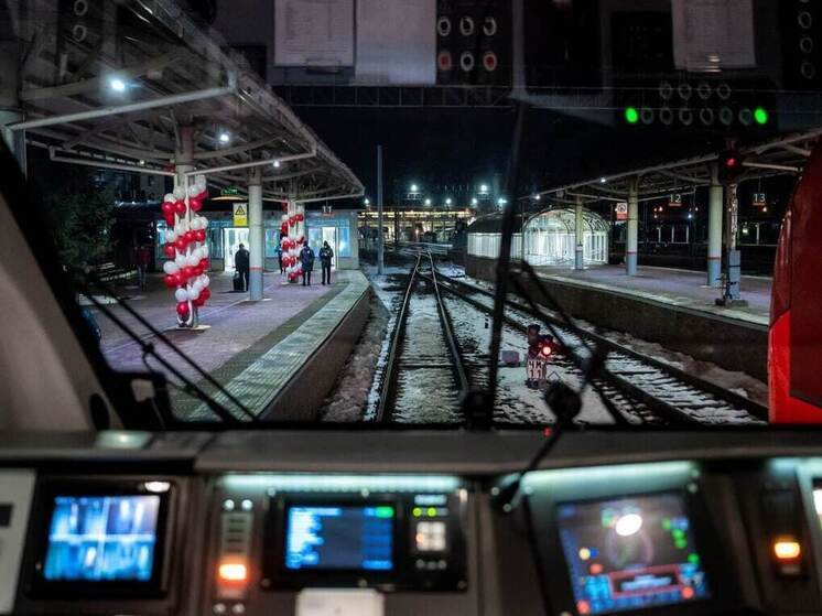 Группу детей поймали во время прогулки по рельсам в Челябинске