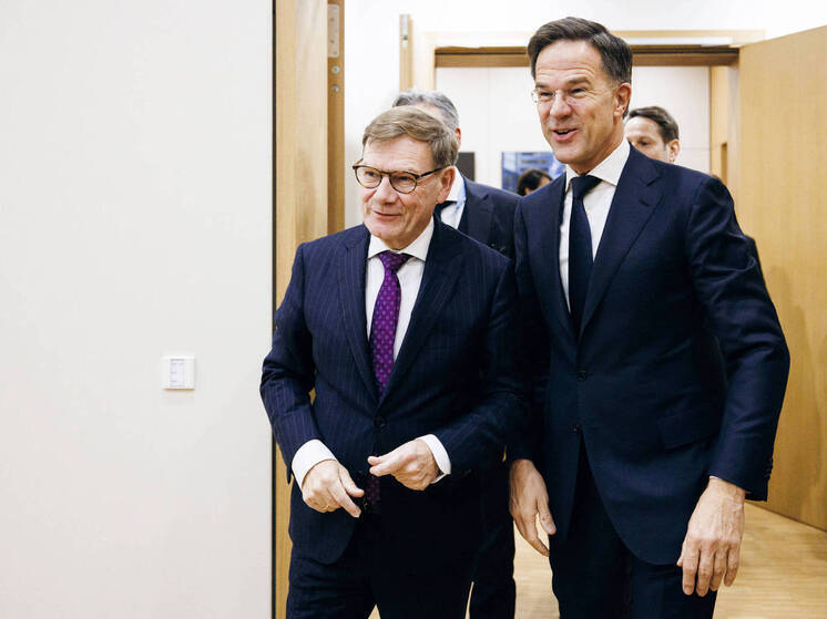 Рютте назвал РФ дестабилизирующей силой и призвал НАТО готовиться к конфронтации