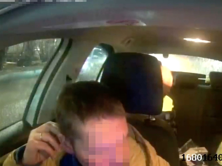 Пьяный водитель врезался в три машины на улице Шмидта