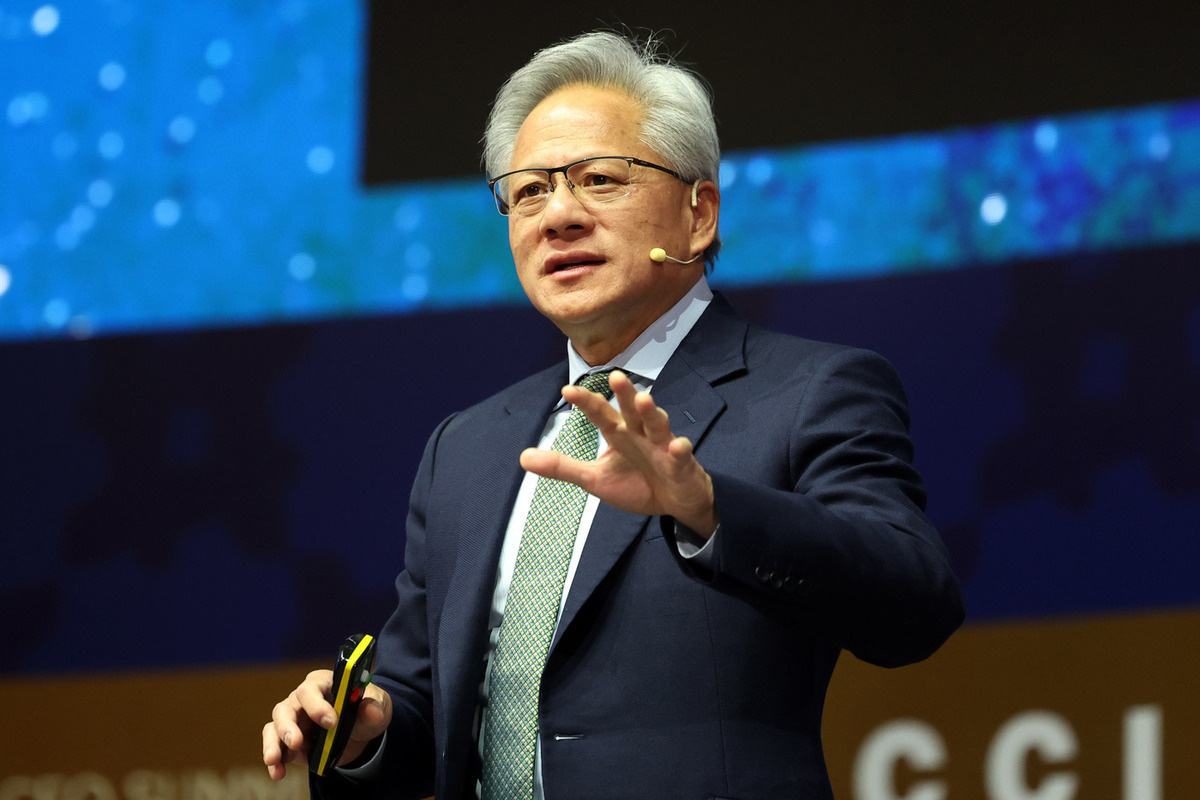 Гендиректор Nvidia считает, что Китай обойдет США в разработке ИИ