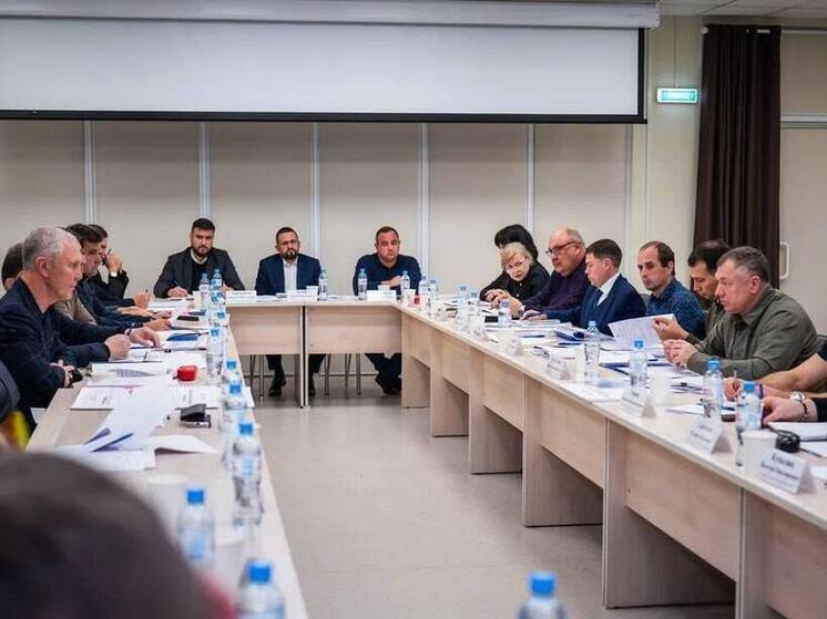 Сальдо обсудил с Хуснуллиным развитие Херсонщины